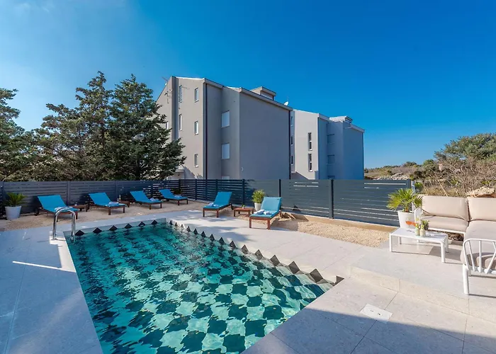 Villa Isola Apartments